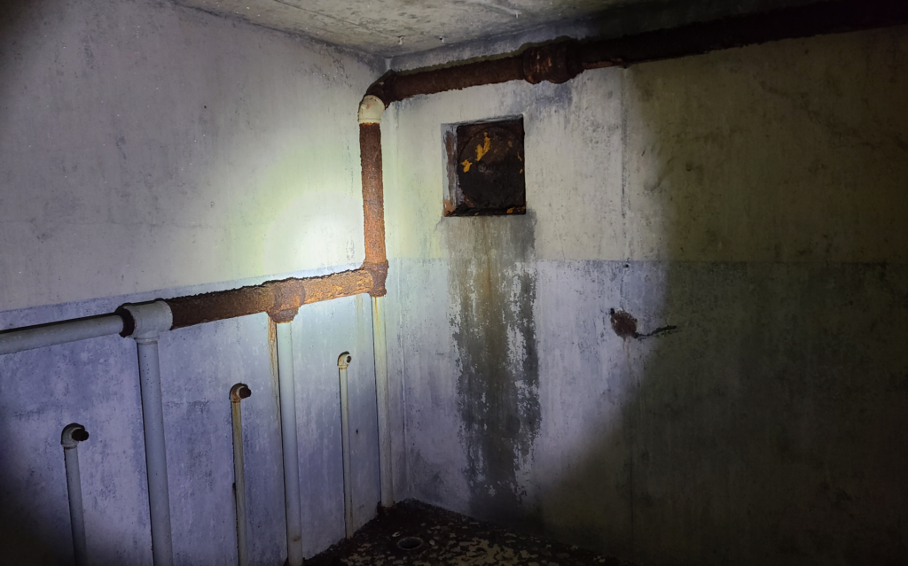 piping on walls - old bathroom?