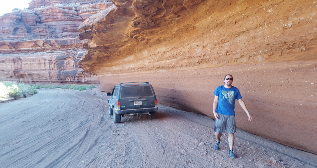 jeep in canyon bottom