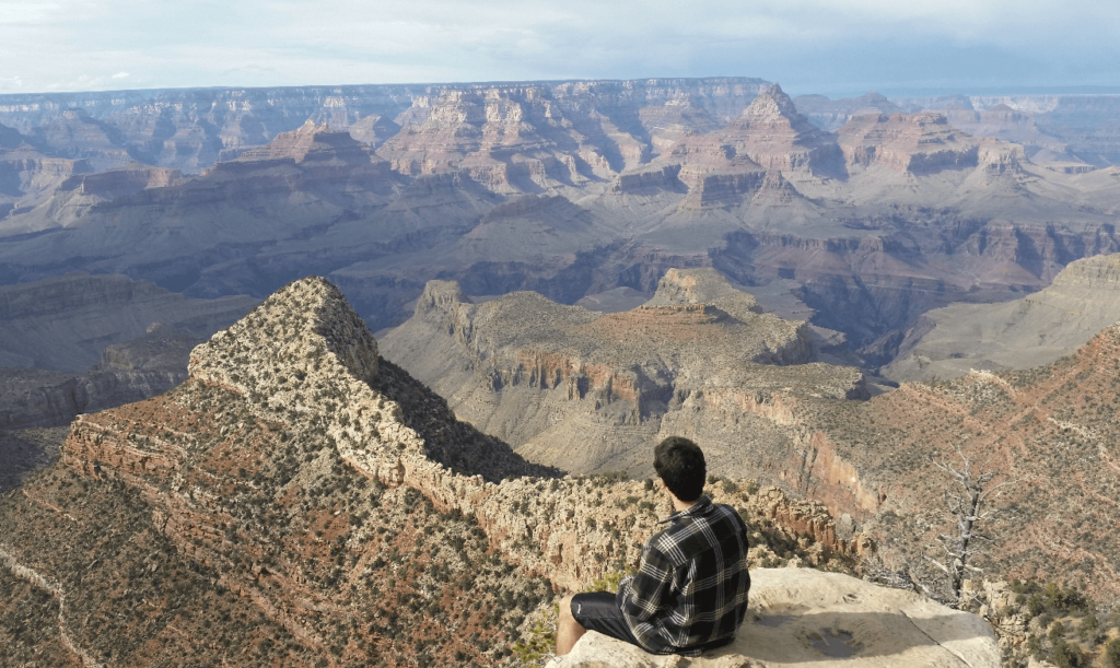 robert looking out at the grand canyon